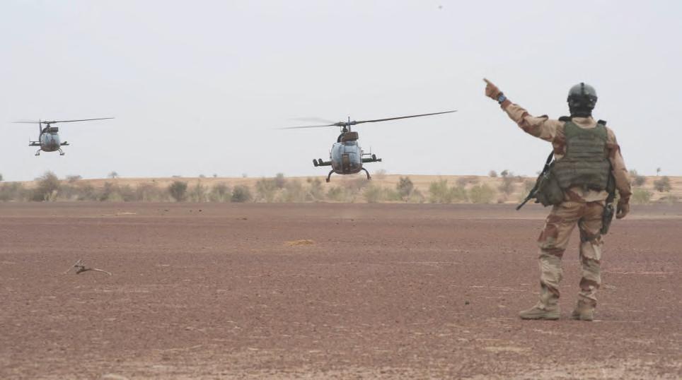 juli zo goed als verslagen was, waarna zij in december 2012 de onafhankelijkheidsverklaring introk en in plaats daarvan de autonomie voor Noord-Mali bepleitte en de Malinese regering hiervoor om