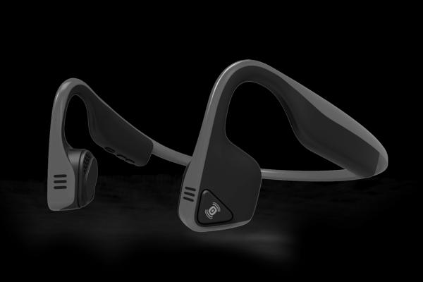 Trekz Titanium is ontworpen met atleten in het achterhoofd en is zweetbestendig, veilig en zorgt dat je je omgeving kunt horen, waar het leven je ook brengt.