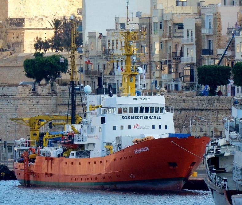 Justitie in Italië heeft de inbeslagname bevolen van het migrantenschip Aquarius.