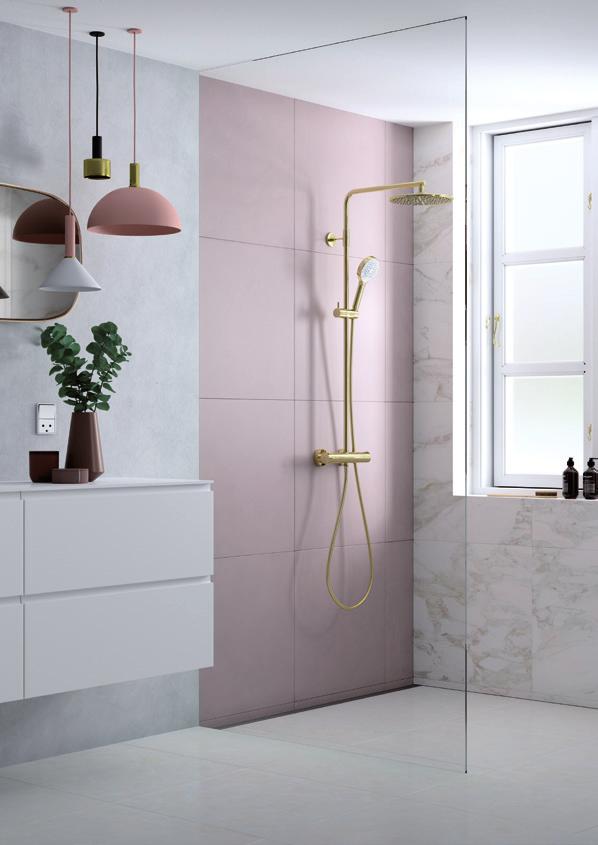 14 Messing is de stijlvolle keuze voor de Silhouet-serie voor badkamers en keukens, ontworpen met