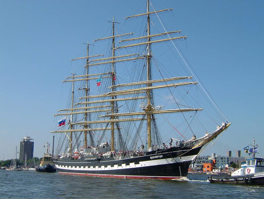 nl/algemenevergadering2015 Sail In Amsterdam: timmeren aan de (vaar-)weg of de Clipper Amsterdam dit jaar weer zo n spectaculaire Sail In zal beleven als in 2005 is niet te hopen, maar het Varend