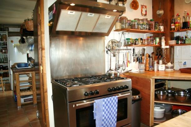 De huiskamer is privé in de winter en salle de séjour voor de gasten in het seizoen.