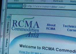 Rubber: RCMA Commodities Asia (Pte) Ltd (RCA) Na diverse jaren van voortdurende prijsdalingen bereikten de wereldrubberprijzen in december 2001 een dieptepunt sinds WO II.