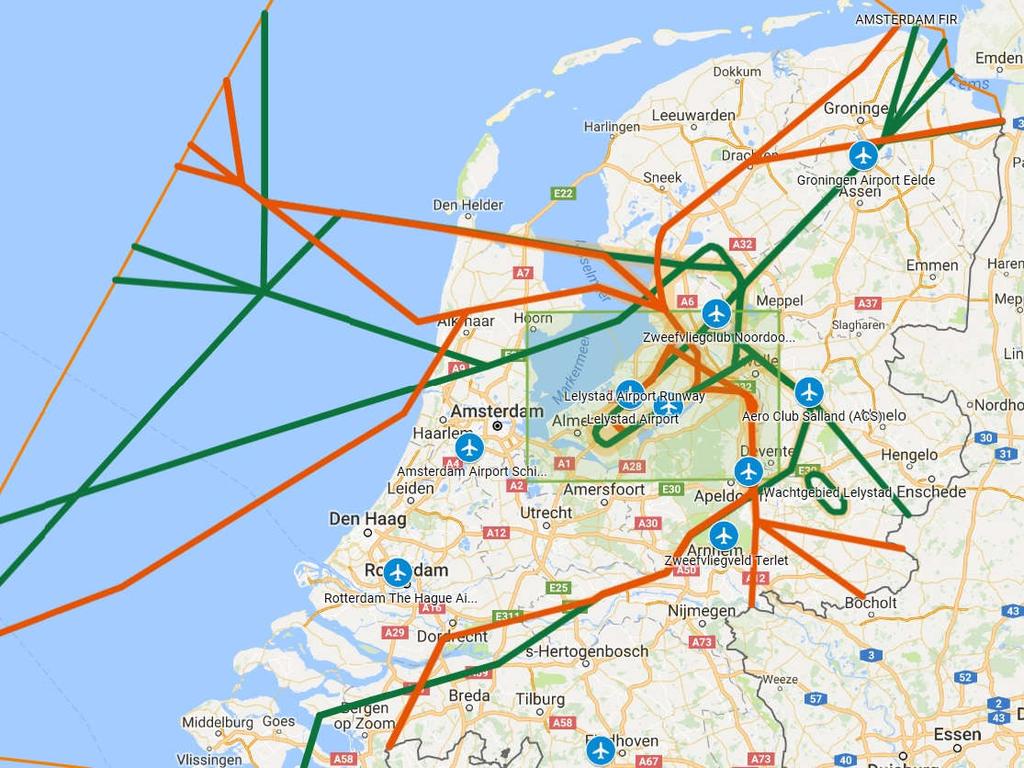 INHOUDSOPGAVE 1) Doel a) Aanleiding van de oprichting b) Doelen van de Stichting c) Strategie d) Beleid e) Doelgroep 2) Activiteiten 3) Bestuur b)