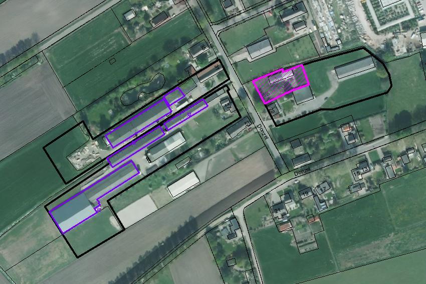 1. INLEIDING 1.1. Situatie De initiatiefnemer onderzoekt de mogelijkheden voor het bouwen van een nieuwe woning naast de bestaande woning aan Donzel 22 te Nistelrode.