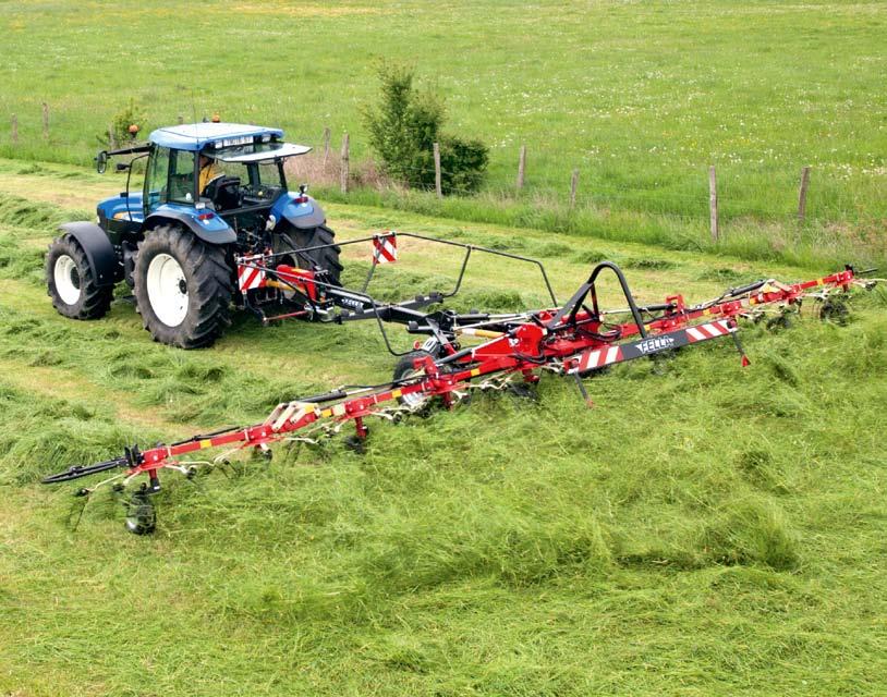 Er ontstaat een luchtig, los en gekeerd gewas en zo voer van topkwaliteit. Door de strooihoekinstelling kunt u uw machine altijd optimaal aanpassen aan alle oogstomstandigheden.