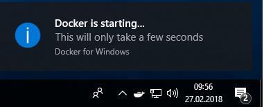In de Windows-taakbalk verschijnt automatisch de statusmelding "Docker is starting ". b.