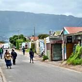 Vanuit de stad heb je een prachtig zicht op de Tafelberg: dankzij deze ideale bondgenoot kan je je in één oogopslag in de stad oriënteren.