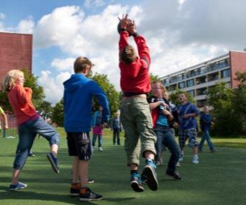 Directeur: Mark Kampman Administratie: voor formulieren, adreswijzigingen, etc. kunt u hier elke ochtend terecht.