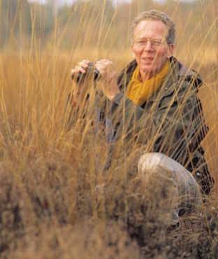 de betrokkene Chris Bartels, bestuurslid van Werkgroep Behoud de Peel (WBdP) Natuurbeschermers en boeren vinden elkaar Gedreven maar pragmatisch De Werkgroep Behoud de Peel is zo n 25 jaar geleden