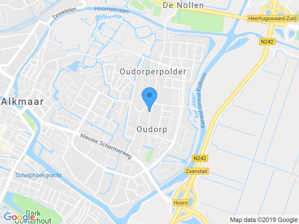 .. Kenmerken Vraagprijs 325.000, k.k. Aanvaarding In overleg Soort Woonhuis Soort woning Eengezinswoning Type woning 2onder1kapwoning Aantal kamers 5 kamers waarvan 4 slaapkamer(s) Inhoud woning ca.