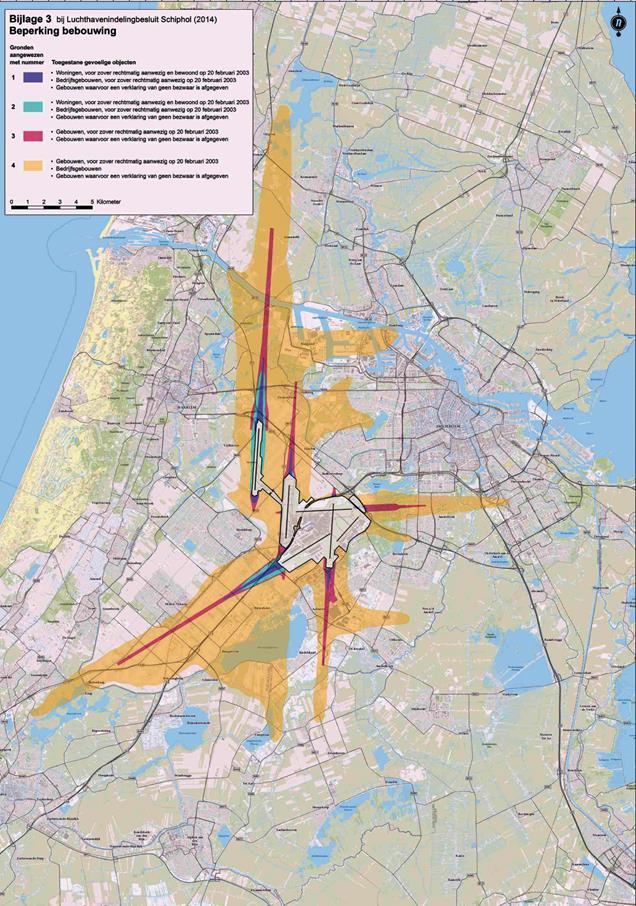 4.3 Vliegroutes 4.3.1 Toetsing aan het Luchthavenindelingbesluit Schiphol Voor de toetsing aan de vliegroutes van Schiphol is gebruik gemaakt van het Luchthavenindelingbesluit Schiphol (LIB, 2014).