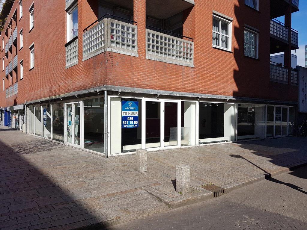 TE HUUR SCHOUTSTRAAT 28, 1315 EX ALMERE