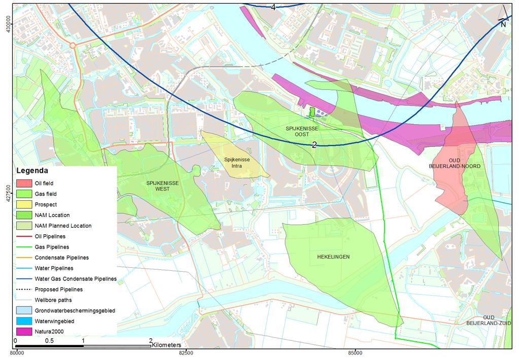 ten noorden van de locatie Spijkenisse-Oost-1. De Oude Maas is een rivierloop ten zuiden van Rotterdam.