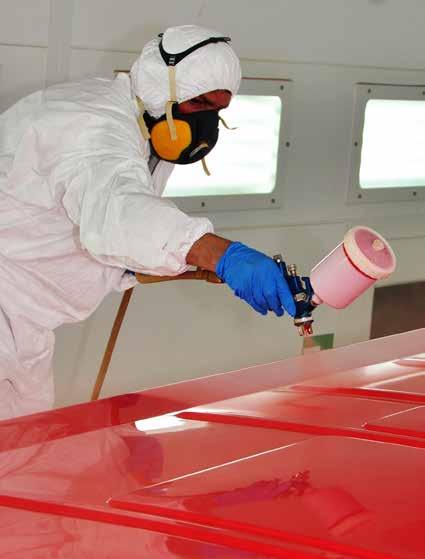 Direct-to-Substrate Corrosion Solutions DTS Voordelen van Libert Paints DTS : 4 producten voor een heel breed toepassingsgebied Eenvoudig in gebruik! Kan worden toegepast met borstel, rol of spray.