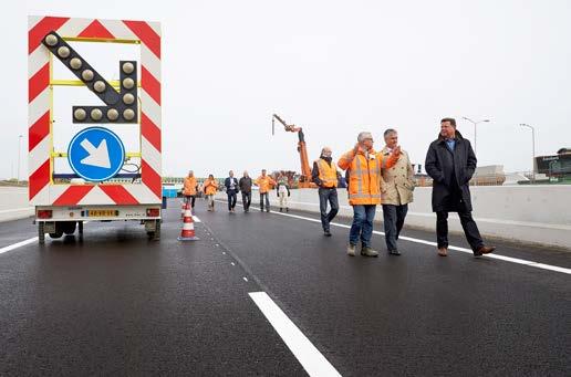 Professor Kamerlingh Onnesweg van de N261. Dit herkenningspunt van de Midden-Brabantweg bij Waalwijk is tegelijk het hoogste punt van de ombouw van de N261.