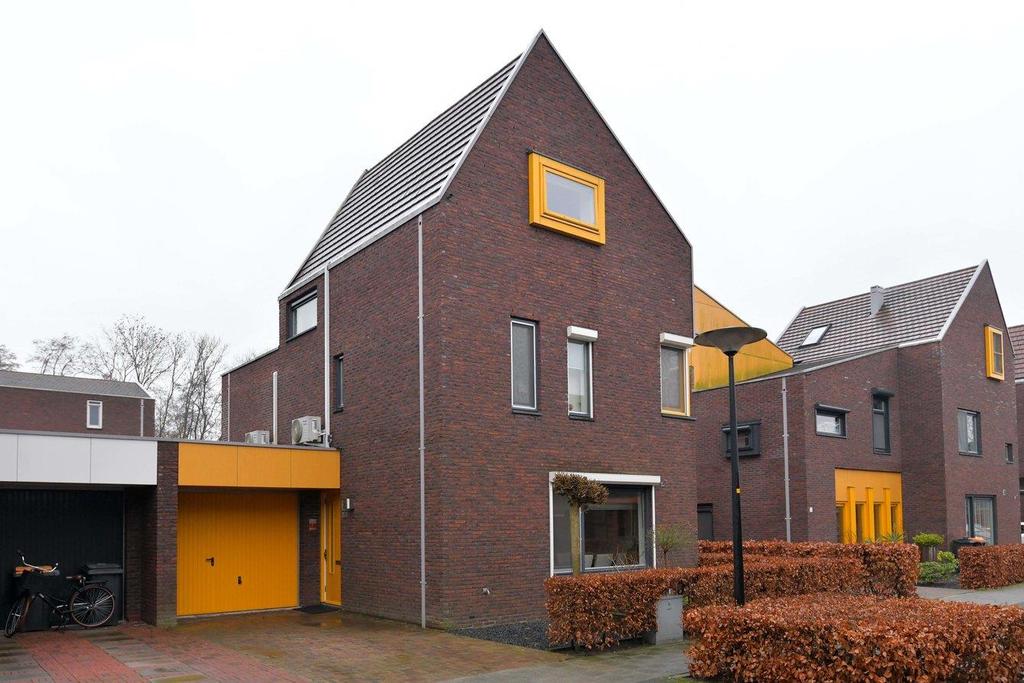 Claes Jansz Visscherstraat 28, 7425 PN Deventer Koopsom 395.000,- k.