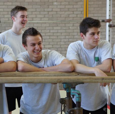 aantal houdingen geoefend zoals fairplay, teamspirit en het aanvaarden van normen een ruim aanbod