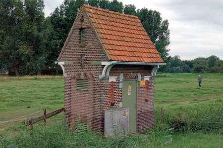 Ter Apel. Beeldbepalende, teruggerooide ligging tussen de Schepperbuurt en het Termunterzijldiep.