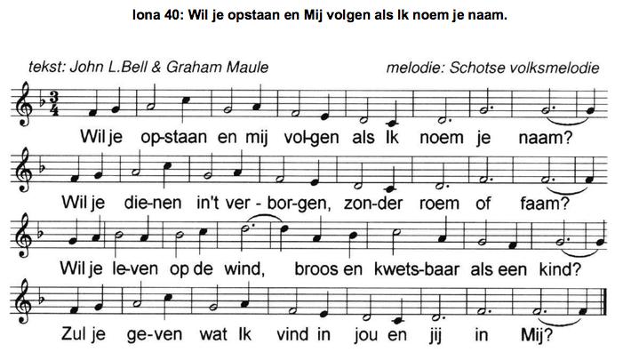 Lied: Wil je opstaan (Iona 40) 2. Wil je gaan op nieuwe wegen, steil en ongewis? Wil je zijn tot hoed' en zegen voor wie vreemd'ling is? Val je niet een mens te hard die in leugens is verward?