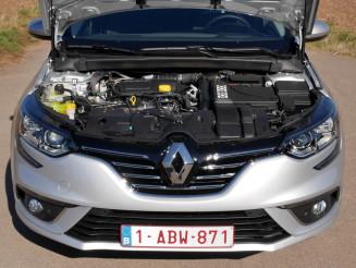 Specificaties Renault Megane Estate dci 130 Bose Maten en gewichten Lengte x breedte x hoogte Wielbasis 463 x 181 x 150 cm 271 cm Gewicht Aanhanger Aanhanger geremd 1.469 kg 730 kg 1.