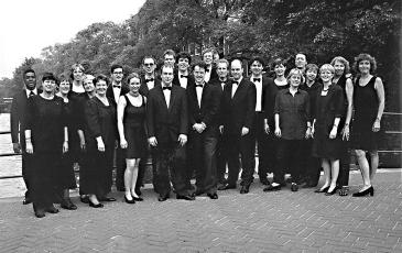 Kamerkoor Vocoza Vocoza, afkorting van Vondelpark Concertgebouwbuurt Zangers werd opgericht in 1980. Sinds september 1990 heeft Ira Spaulding de muzikale leiding bij Vocoza.