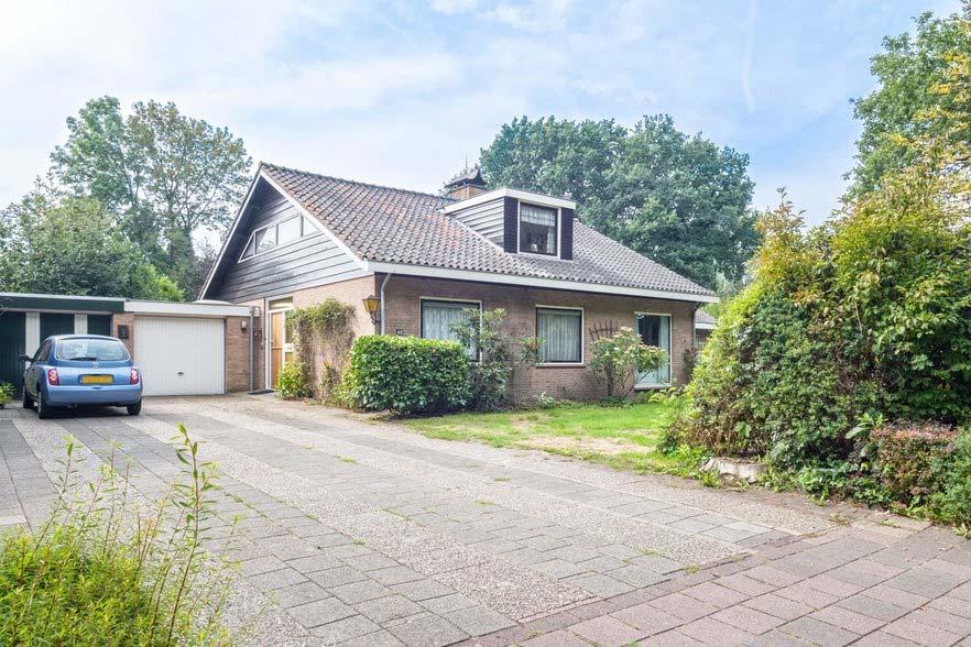 OOSTEINDERWEG 48 NUNSPEET Ruime vrijstaande semibungalow met grote garage gelegen op een aantrekkelijk perceel van 680 m² met tuin op het ZUIDEN!