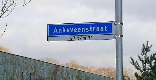 Wijdemeren is 77,00 km2 groot en heeft (in 2007) 23.515 inwoners.