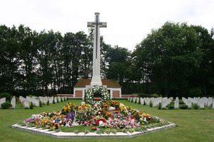 De begraafplaats bevat nu 1.119 Gemenebest graven van de Tweede Wereldoorlog en één ongeïdentificeerd graf van de Eerste Wereldoorlog.