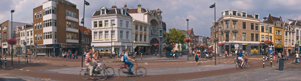 Wijk Binnenstad Binnenstad Wat betreft bevolkingsomvang is de Binnenstad (16.703 inwoners) de kleinste wijk van Utrecht.