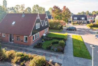 Lijst van Zaken Zaken Tuinaanleg/bestrating/ beplanting Buitenverlichting Tijd of schemerschakelaar/ bewegingsmelder Tuinhuisje/buitenberging Kasten/werkbank in tuinhuis/berging Voet droogmolen