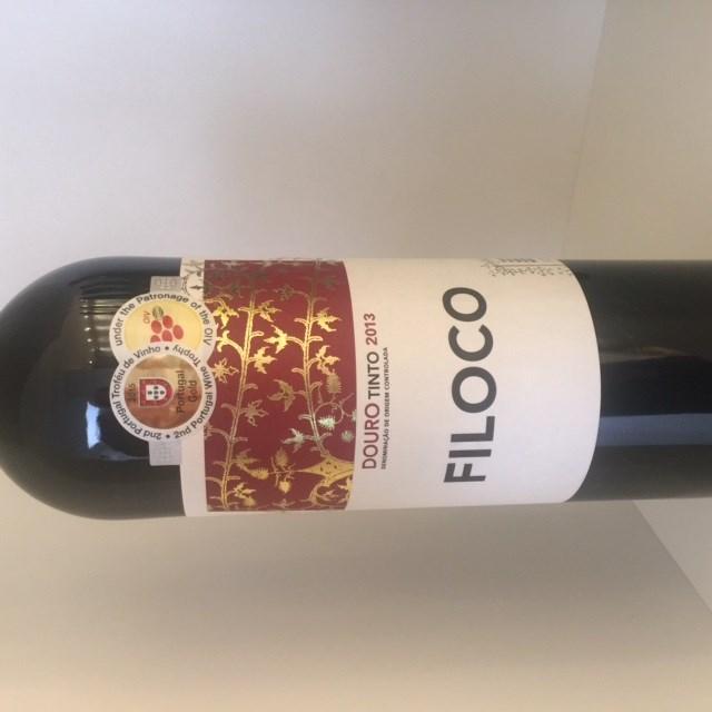 Filoco Tinto 2014 - Quinta do Filoco 40% Touriga Nacional, 20% Touriga Franca, 40% Tinta Roriz - Portugal Marta Macedo neemt als jonge vrouw de Portugese wijngeschiedenis in handen, een totaal