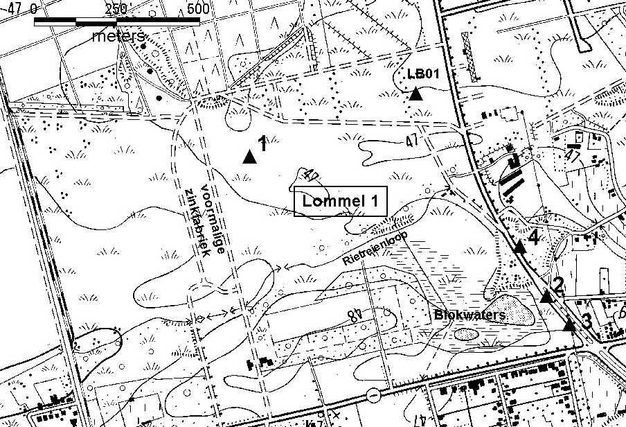 Fig. 2. Uitsnede van de topografische kaart met aanduiding van de vindplaatsen te Lommel-Maatheide gekend voor de campagne van 2004.