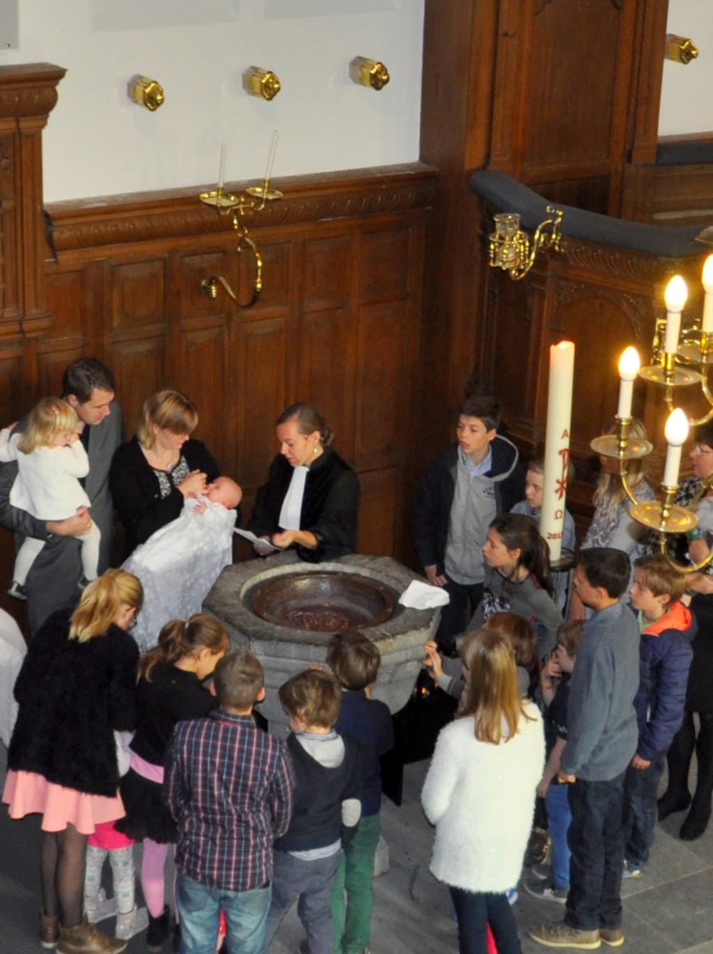 VANUIT ONZE GEMEENTE 04 PASTORAAT Sinds september 2017 mag ik ouderling bij de Maartenskerkgemeente zijn. Samen met de contactpersonen zijn we de oren en de ogen van de kerk in de straat.