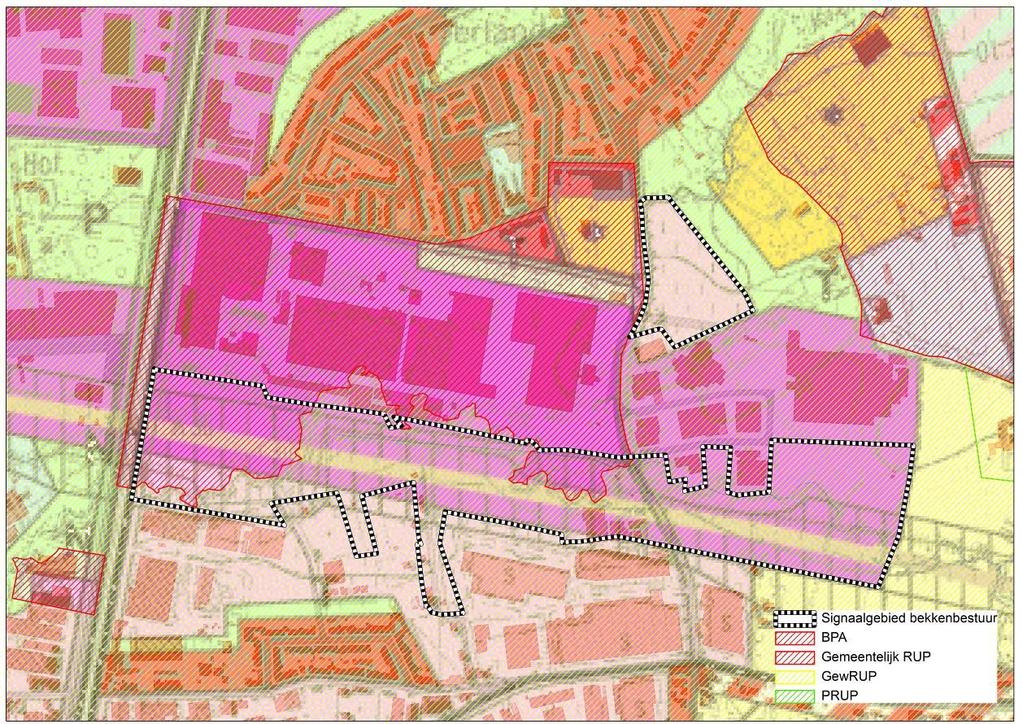 Figuur: situering signaalgebied op gewestplan met aanduiding van goedgekeurde BPA s en RUP s en weergave van de bebouwingstoestand volgens het Grootschalig Referentiebestand GRB.