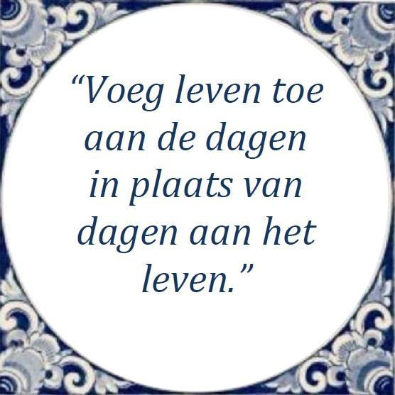 Sterven De dood is in de Islam geen eindpunt. Alles is in de handen van God o tijd, plaats en manier waarop iemand sterft Na de dood gaat de ziel naar een tussenwereld waar ze wacht.