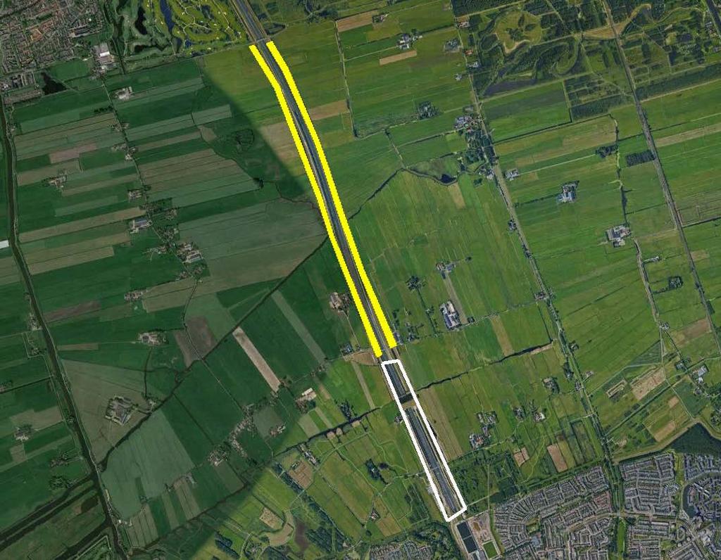 EIS kenniscentrum Insecten & De Vlinderstichting Inleiding Langs het recent door Rijkswaterstaat aangelegde deel van de A4 tussen Delft en Schiedam is ter hoogte van Schipluiden een bermtraject met