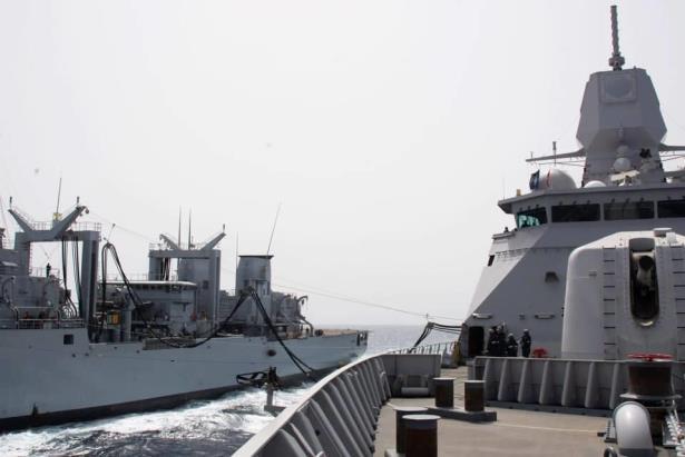 4 Samenvatting intranet Weekoverzicht Defensieoperaties 08 mei 2019 11:56 Zr. Ms. Evertsen nam als vlaggenschip binnen het NAVOvlootverband SNMG2 deel aan oefening Mare Aperto (vrije zee).