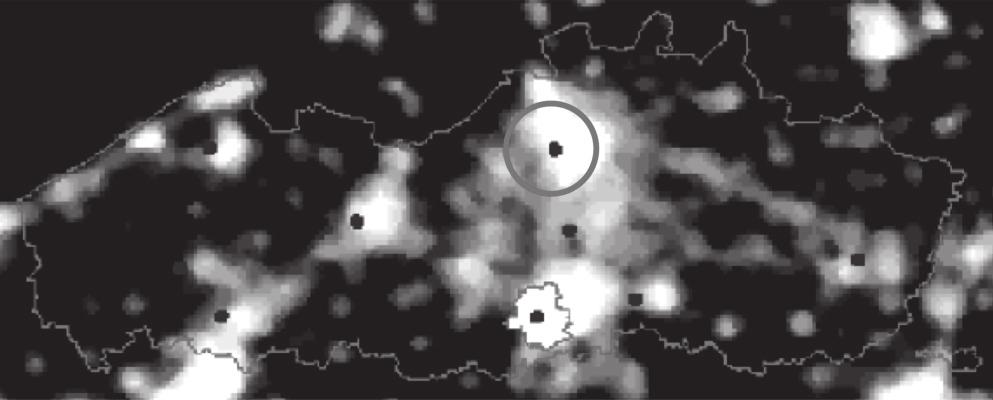 figuur 10-17 Lichtvervuiling Vlaanderen waargenomen vanuit de ruimte in 1994-1995 (Van Steertegem, 2006) Beleving Het open landschap langsheen de Schelde is een recreatief gebied dat zowel binnen-