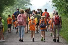 Wieltjesdag : de kinderen mogen deze dag skeelers, rolschaatsen, step of skelter mee naar school nemen! We maken er een gezellige dag van!