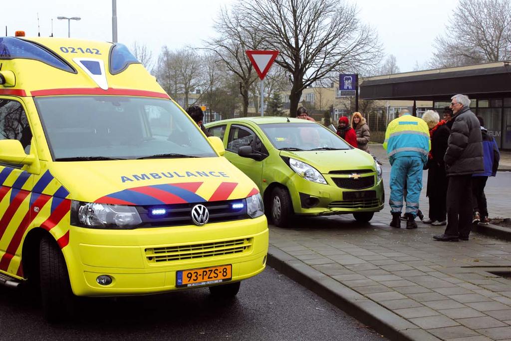 IMAGO-ONDERZOEK Ambulancezorg scoort goed, maar er is meer over te vertellen! Welk beeld hebben Nederlanders van ambulancezorg? Wat weten ze over ons vak en wat vinden ze daar van?