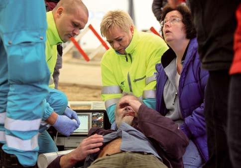 In aanraking met ambulancezorg Hoeveel Nederlanders kregen in het afgelopen jaar met ambulancezorg te maken?