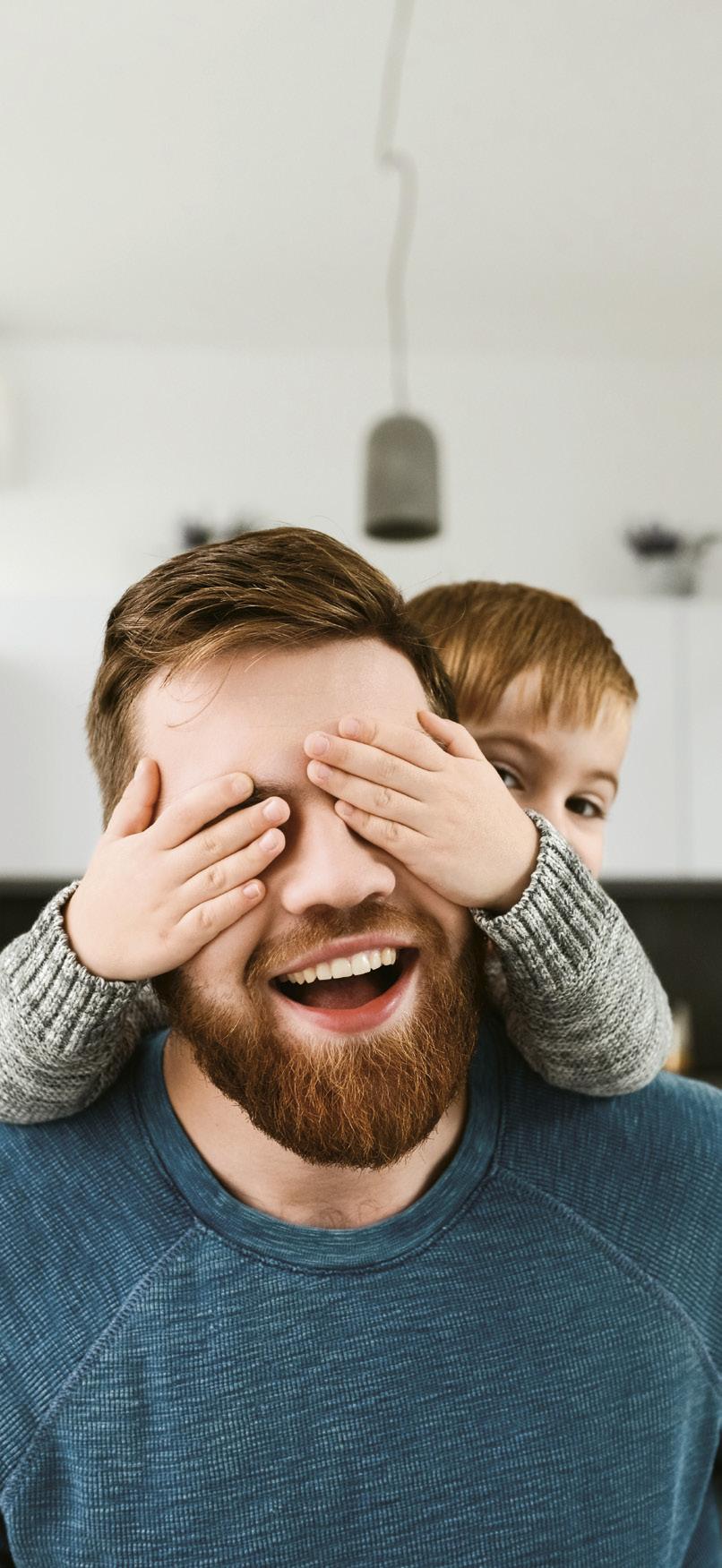 Je mag ons altijd bellen Heb je nog vragen of wil je gewoon met iemand praten over de situatie bij jou thuis? Dan mag je ons altijd bellen, het maakt niet uit hoe laat.