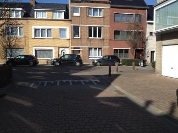 CP9 STENENSTRAAT RIETSTRAAT Kruispunt oprijden met voorrang van rechts Tijdig richtingsverandering aanduiden met de arm (rechts).