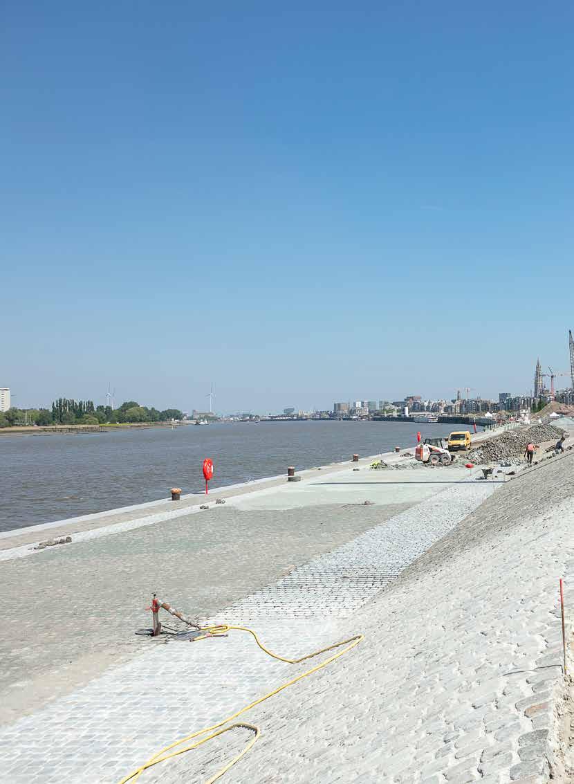 Antwerpse Scheldekaaien Over een lengte van 7 kilometer geven we de Scheldekaaien een grondige facelift, in samenwerking met het Antwerpse stadsbestuur.