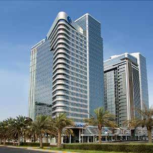 - Vervoer van en naar het hotel en vliegveld in Abu Dhabi. - 5 hotelnachten op basis van overnachting incl. ontbijt in het luxueuze Pearl Rotana Capital Centre.
