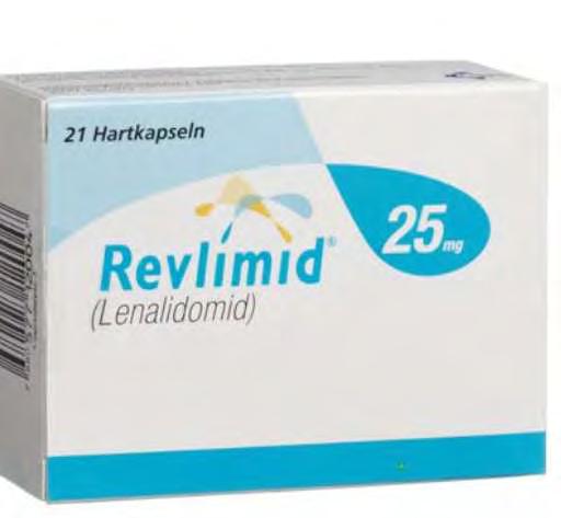 De hematoloog start Revlimid (lenalidomide, 3 weken inname 25 mg 1x/d + 1 week rust) en