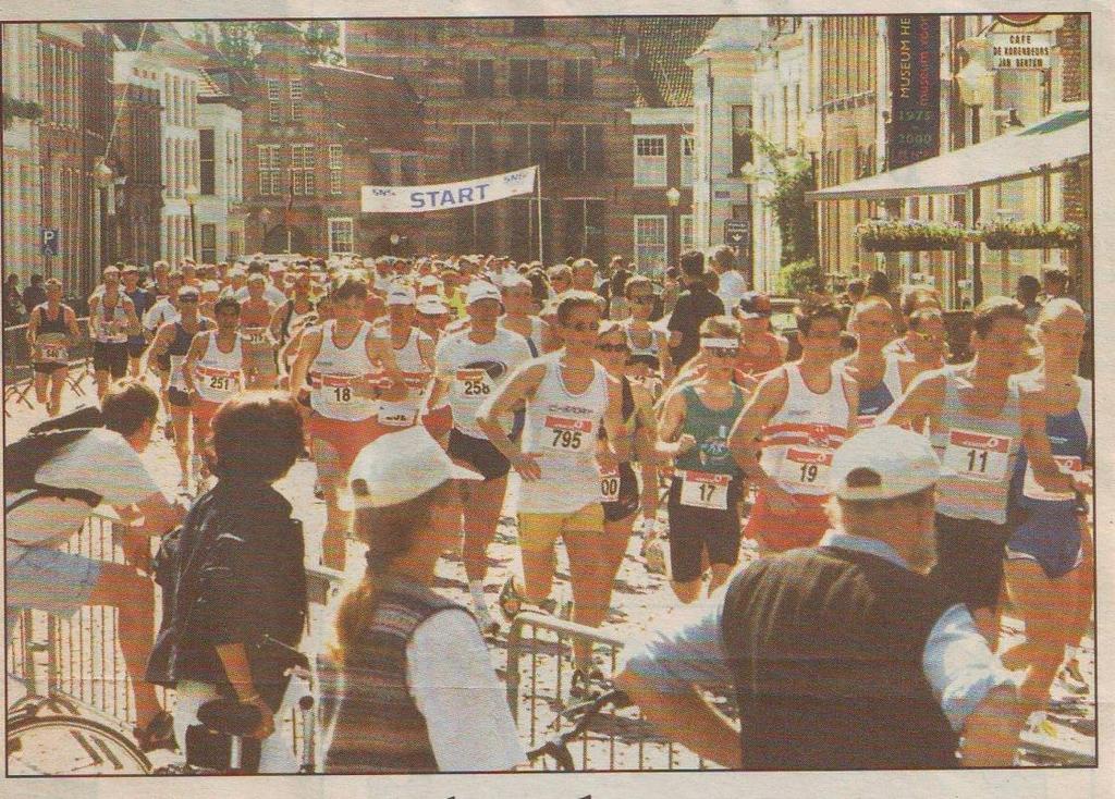 Frenke Bolt en Maarten van den Heuvel presteren met wisselend succes in de V.S.. Helaas hebben Frenke en Guido van Weeren inmiddels hun heil elders gezocht. Gelukkig hebben we in o.a. Reinout Kruithof en ons nieuwe lid Hassan Mau waardige opvolgers in huis.