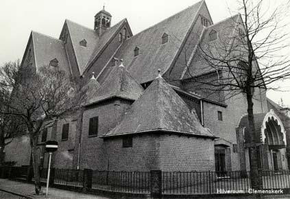 Na een jarenlange strijd is de toekomst van de Clemenskerk aan de Bosdrift veilig gesteld. (coll. mevr. C.A.M. Oostendorp) gehaald, sommige lukken wel of gedeeltelijk.