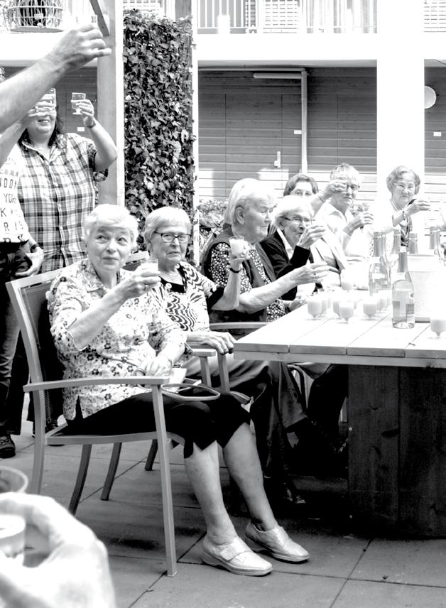 6/7 Maatschappelijke verantwoordelijkheid Wij zien onszelf als beheerders van maatschappelijk vermogen.